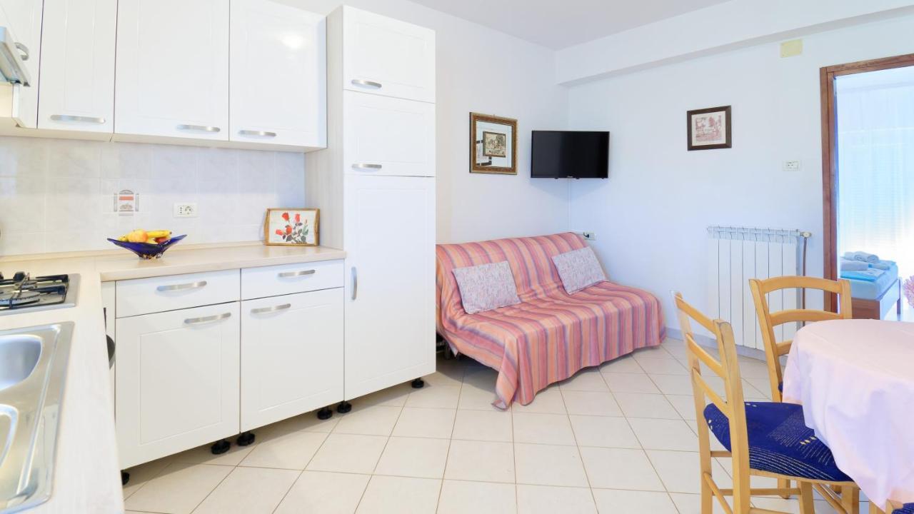 Apartments Susie By Rent Istria Umag Luaran gambar