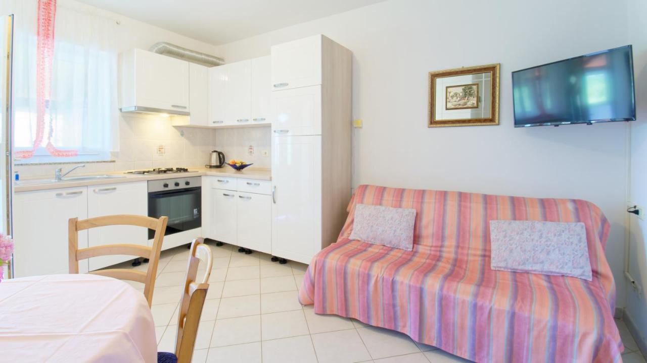 Apartments Susie By Rent Istria Umag Luaran gambar