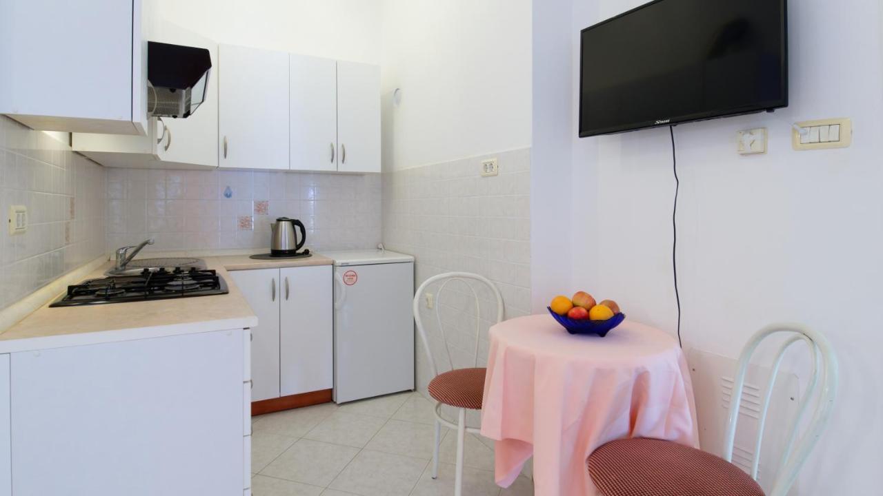 Apartments Susie By Rent Istria Umag Luaran gambar